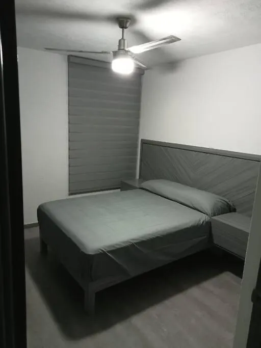 Residencia Quintas 과달라하라 펜션